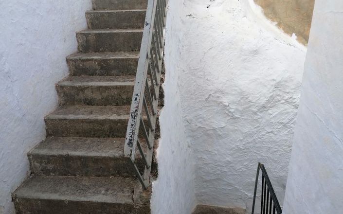 Image No.15-4 Bed House for sale