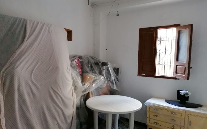 Image No.27-4 Bed House for sale