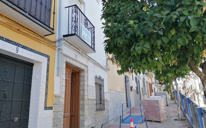 Image No.33-5 Bed House for sale