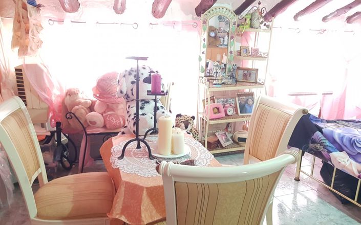 Image No.19-3 Bed House for sale