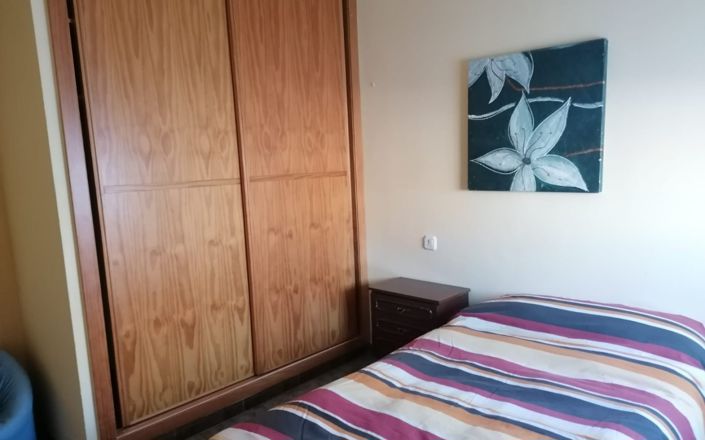 Image No.12-3 Bed House for sale