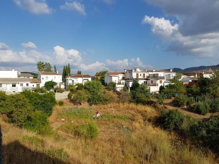 Image No.25-3 Bed House for sale