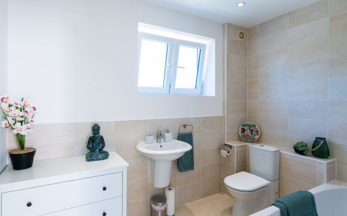 Image No.50-6 Bed House for sale