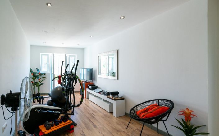 Image No.51-6 Bed House for sale