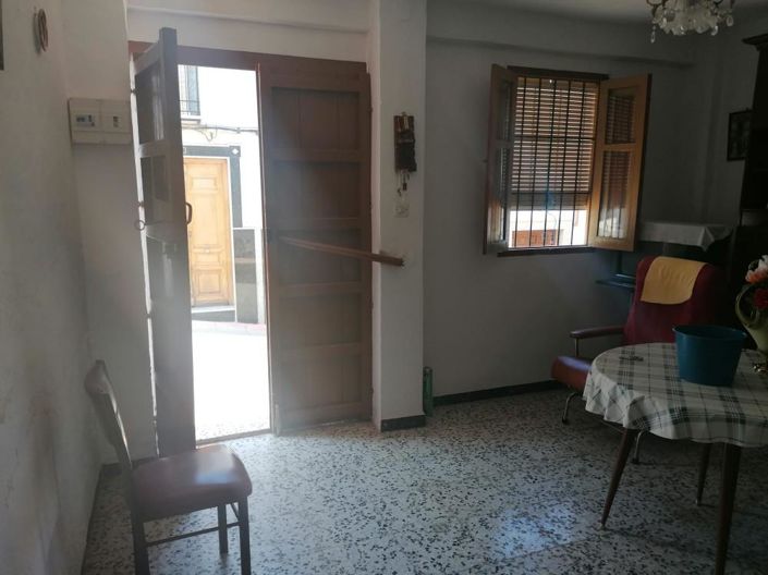 Image No.3-3 Bed House for sale