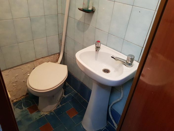 Image No.10-7 Bed House for sale