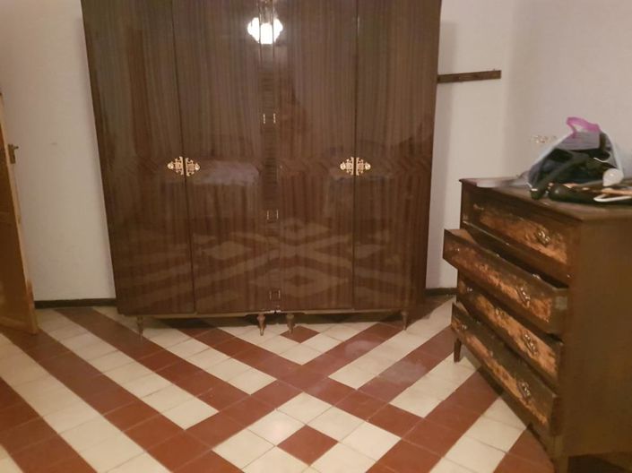 Image No.32-7 Bed House for sale