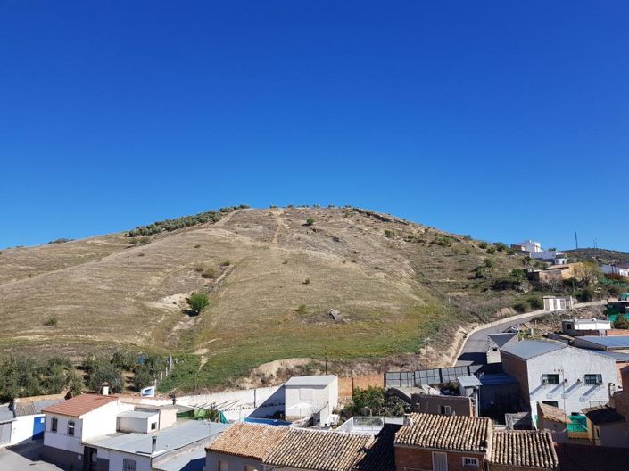 Image No.42-7 Bed House for sale