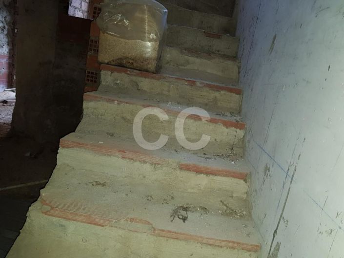 Image No.13-3 Bed House for sale