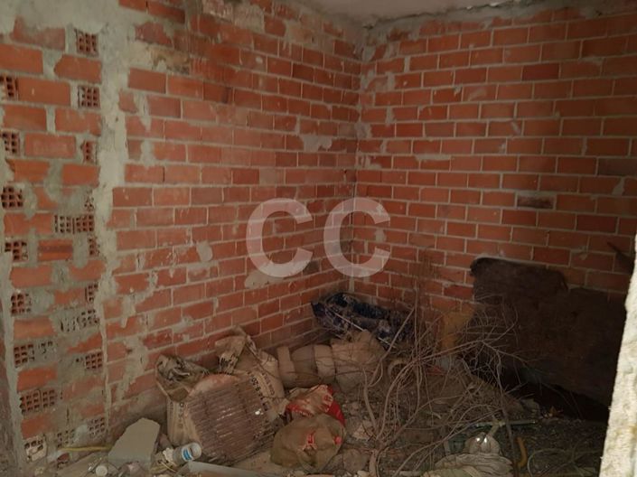 Image No.2-3 Bed House for sale