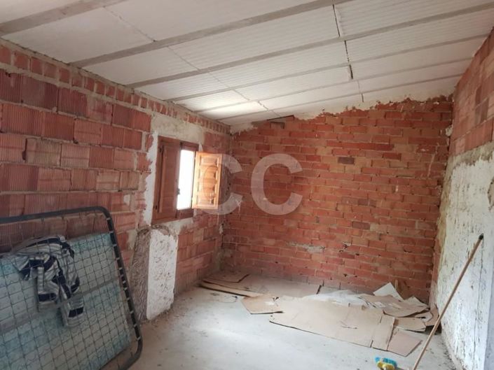 Image No.24-4 Bed House for sale