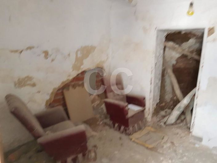 Image No.9-4 Bed House for sale