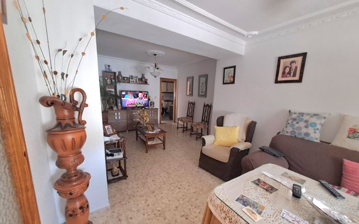 Image No.5-4 Bed House for sale