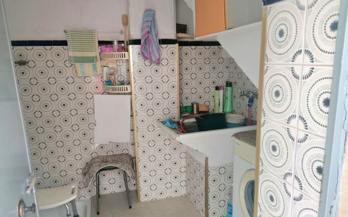 Image No.16-5 Bed House for sale