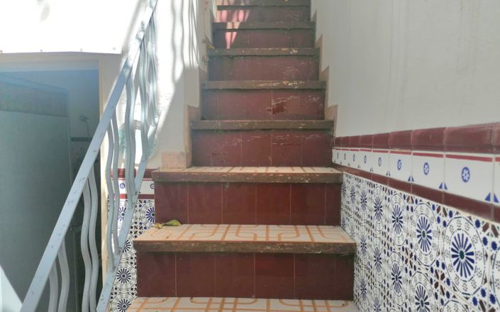 Image No.18-5 Bed House for sale