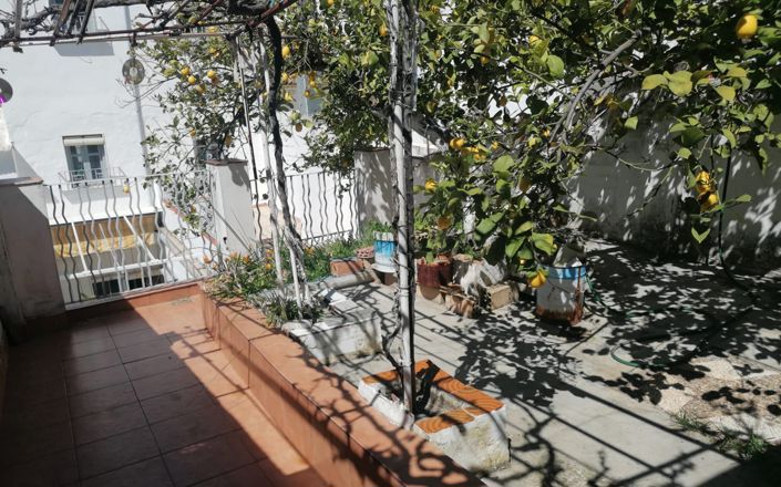 Image No.23-5 Bed House for sale