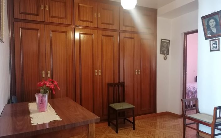 Image No.26-5 Bed House for sale