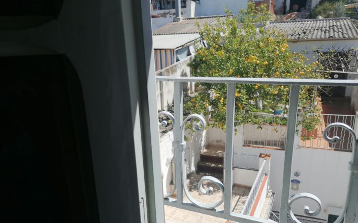 Image No.29-5 Bed House for sale