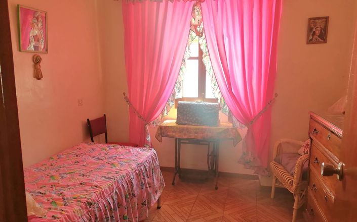 Image No.31-5 Bed House for sale