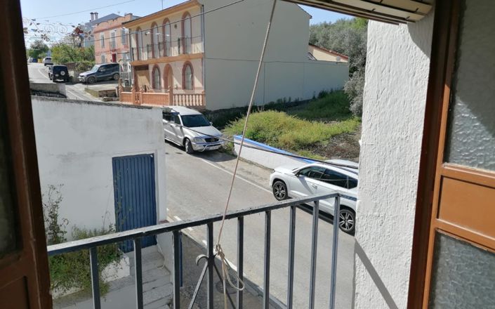 Image No.17-4 Bed House for sale