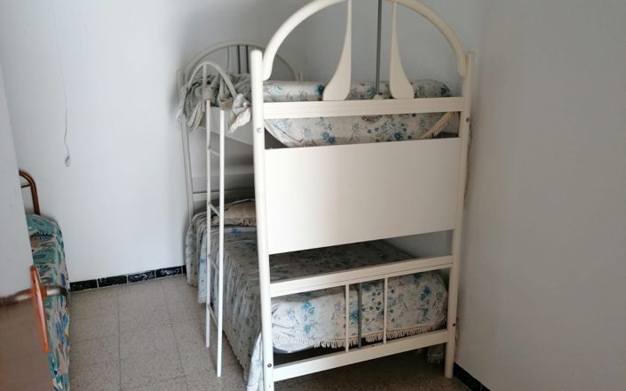 Image No.19-4 Bed House for sale