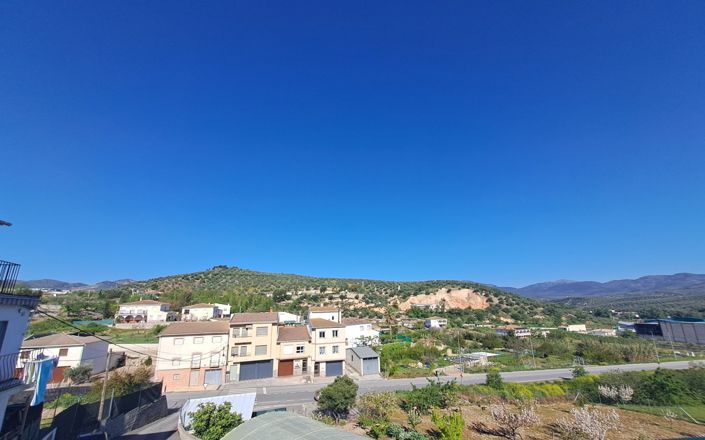 Image No.22-3 Bed House for sale