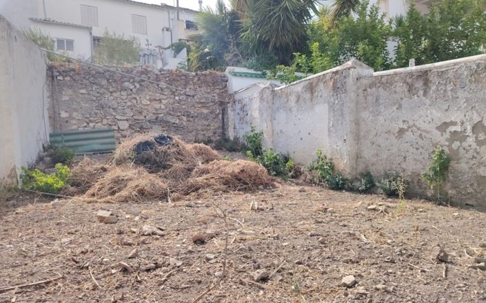 Image No.19-3 Bed House for sale