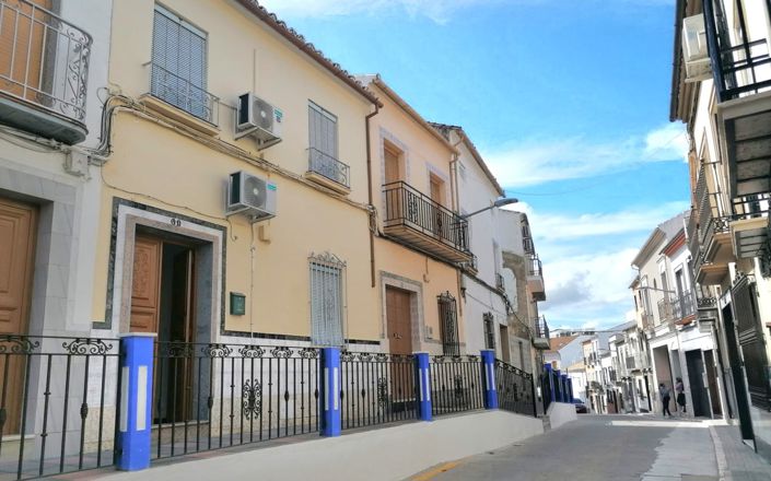 Image No.35-3 Bed House for sale