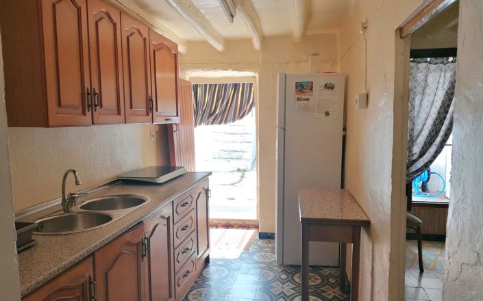 Image No.8-3 Bed House for sale