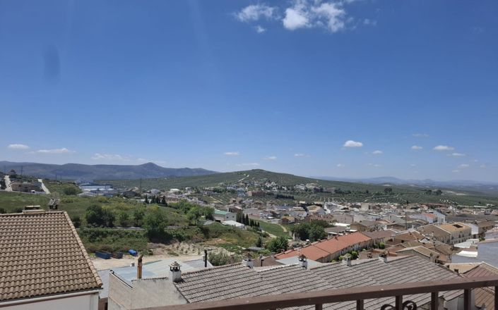 Image No.2-3 Bed House for sale