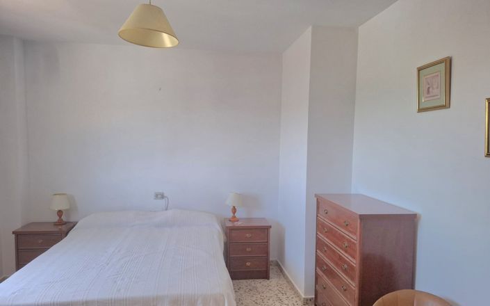 Image No.23-3 Bed House for sale