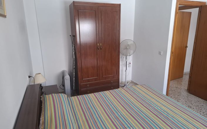 Image No.30-3 Bed House for sale