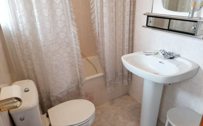 Image No.22-5 Bed House for sale