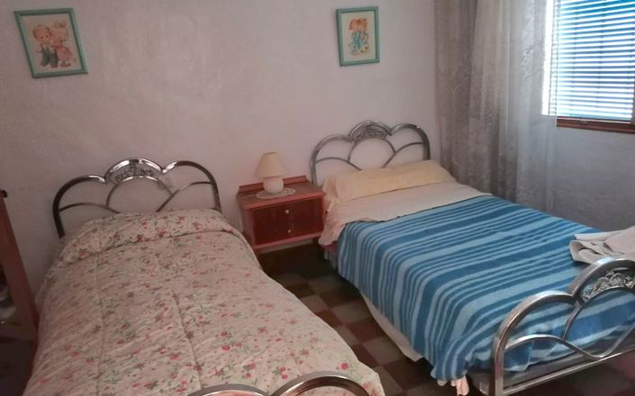 Image No.29-5 Bed House for sale