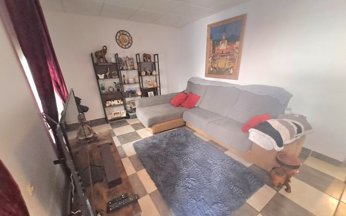 Image No.4-3 Bed House for sale