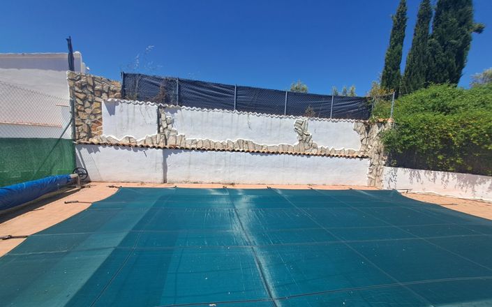 Image No.9-4 Bed House for sale