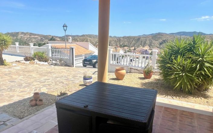 Image No.27-3 Bed House for sale