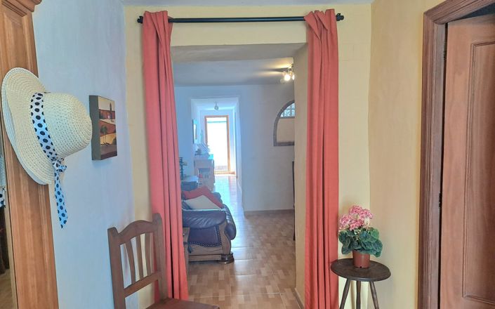 Image No.3-2 Bed House for sale