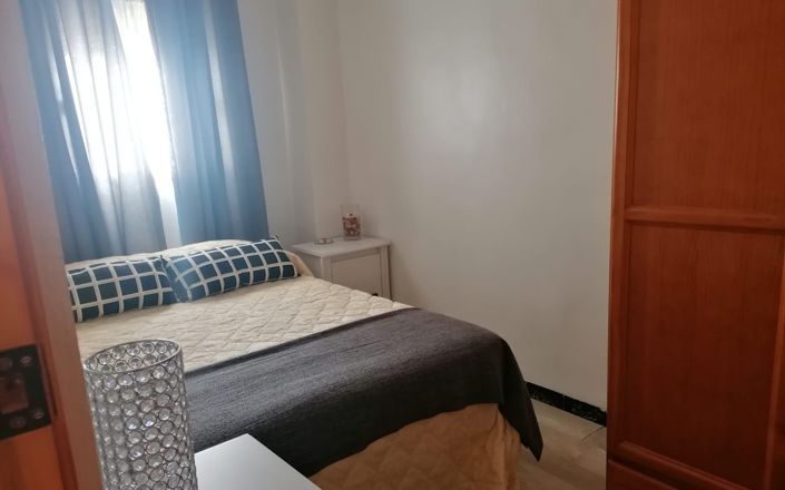 Image No.11-6 Bed House for sale