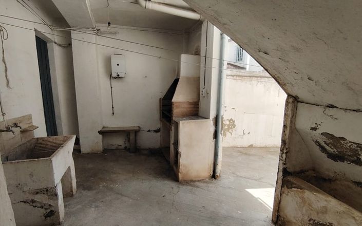 Image No.14-4 Bed House for sale