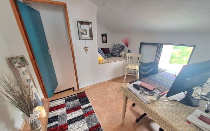 Image No.28-3 Bed House for sale