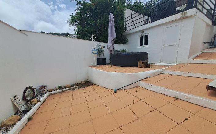 Image No.39-3 Bed House for sale