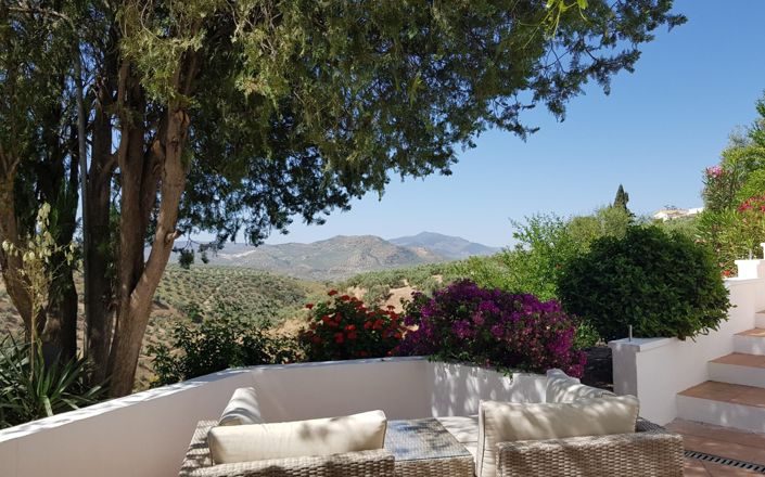 Image No.18-3 Bed House for sale