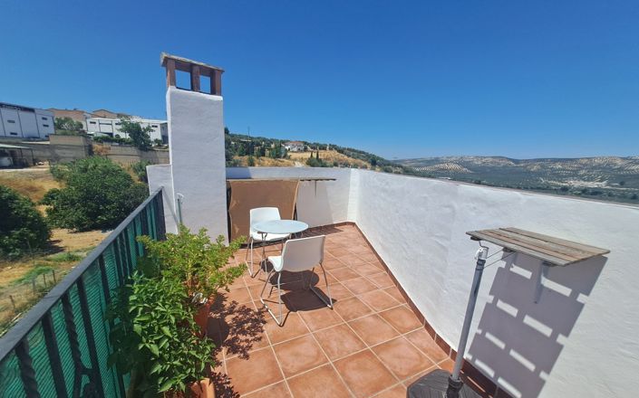 Image No.33-2 Bed House for sale