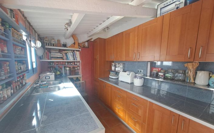 Image No.36-4 Bed House for sale