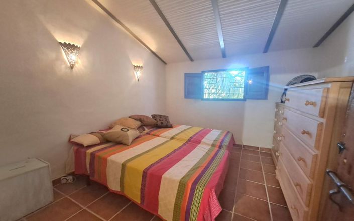 Image No.47-4 Bed House for sale