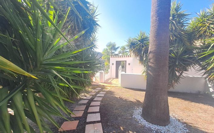 Image No.5-4 Bed House for sale