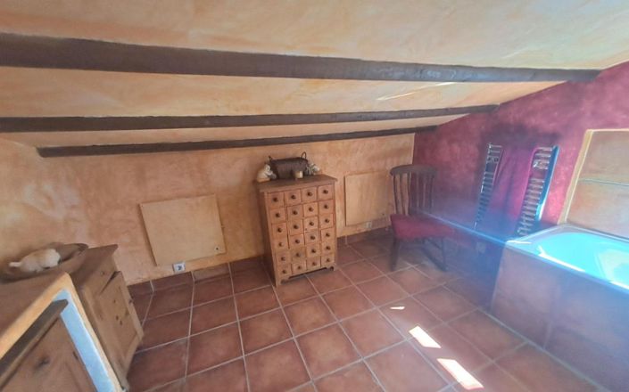 Image No.51-4 Bed House for sale