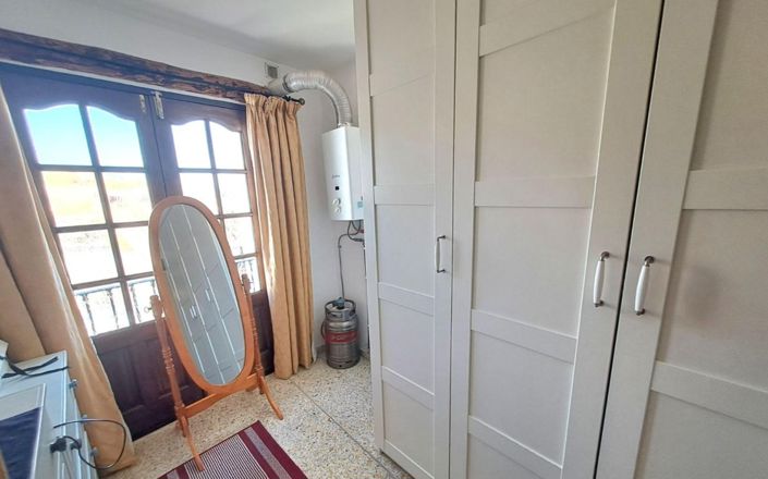 Image No.44-6 Bed House for sale