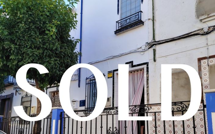 Image No.1-3 Bed House for sale